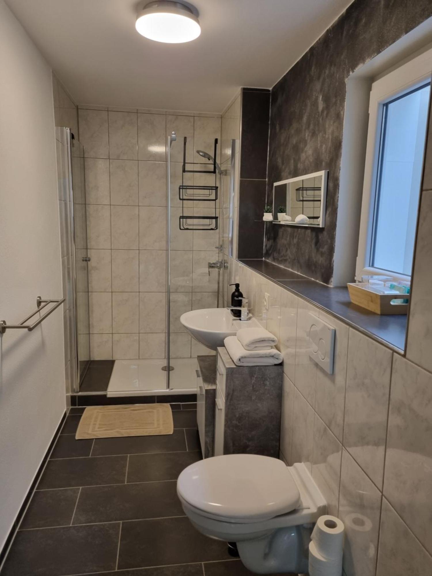 Appartment Im Untergeschoss Freilassing Exteriér fotografie